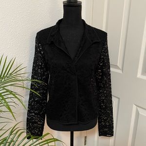 Babaton || Black Lace Shirt Long Sleeve